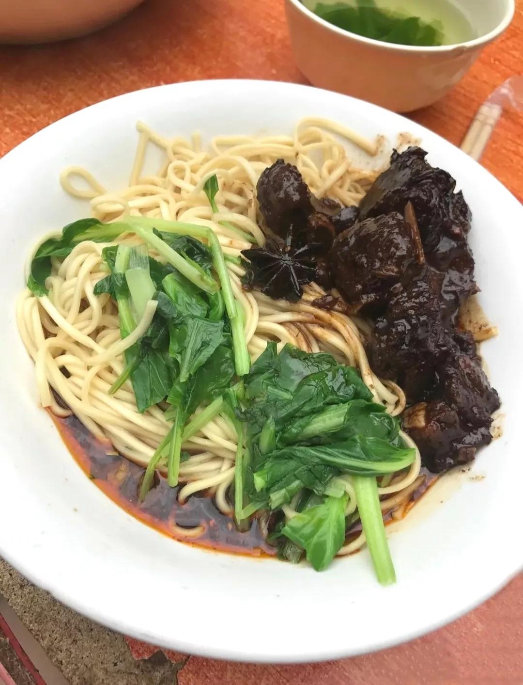 南京人对馄饨的评价,南京人对吃馄饨的一种尊重