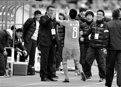 愿天堂也有足球！山东功勋教练离世他创造鲁能10年来最佳战绩