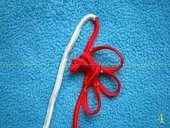 单绳串珠间隔打结方法教程,单绳串珠打结的方法