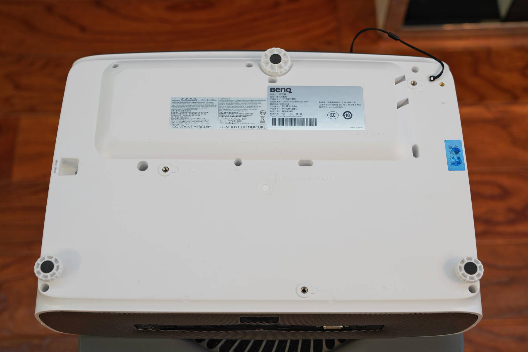 明基投影仪w4000和w2710对比评测,明基w2700brilliantcolour