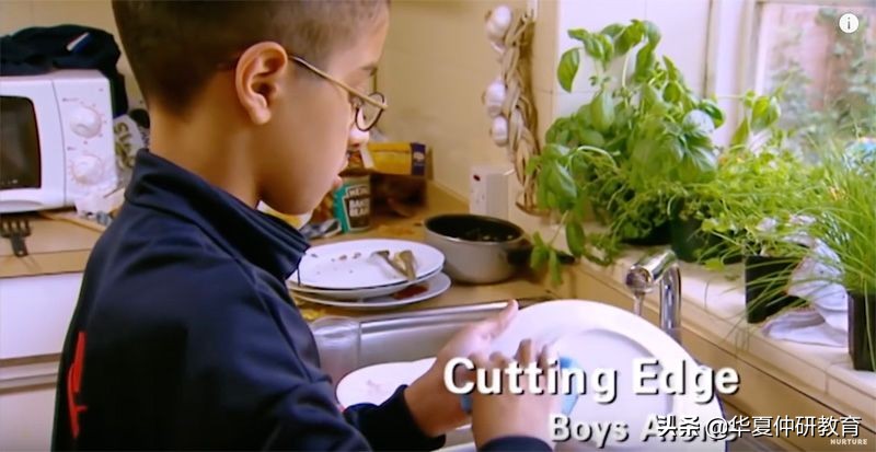 没有大人管的小孩怎么样了,没有大人管的孩子的后果