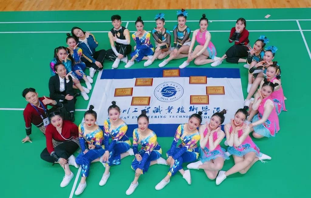 北京体育大学4x100第一棒,北京体育大学女篮视频