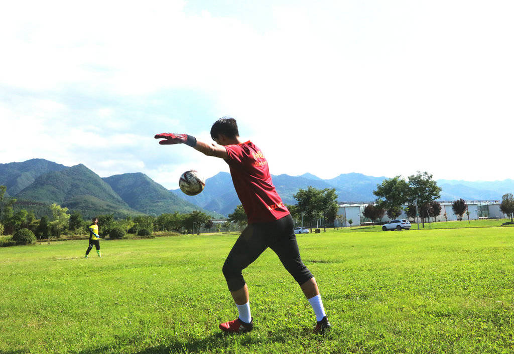 2018青少年足球夏令营上海分营,小足球大梦想