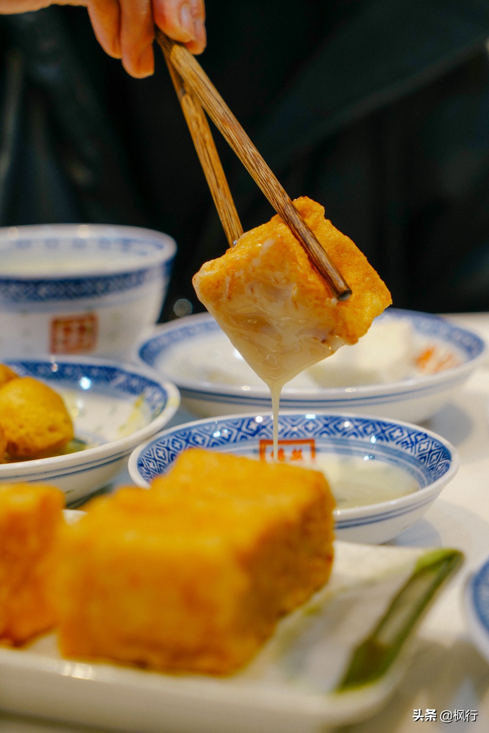 广东暖胃小甜品嫩滑爽口姜汁撞奶,姜撞奶美食推荐卡