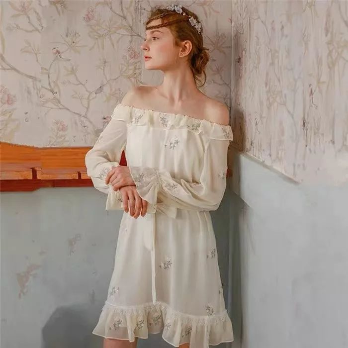 领证跟拍需要自己准备服装吗,领证服装推荐秋冬