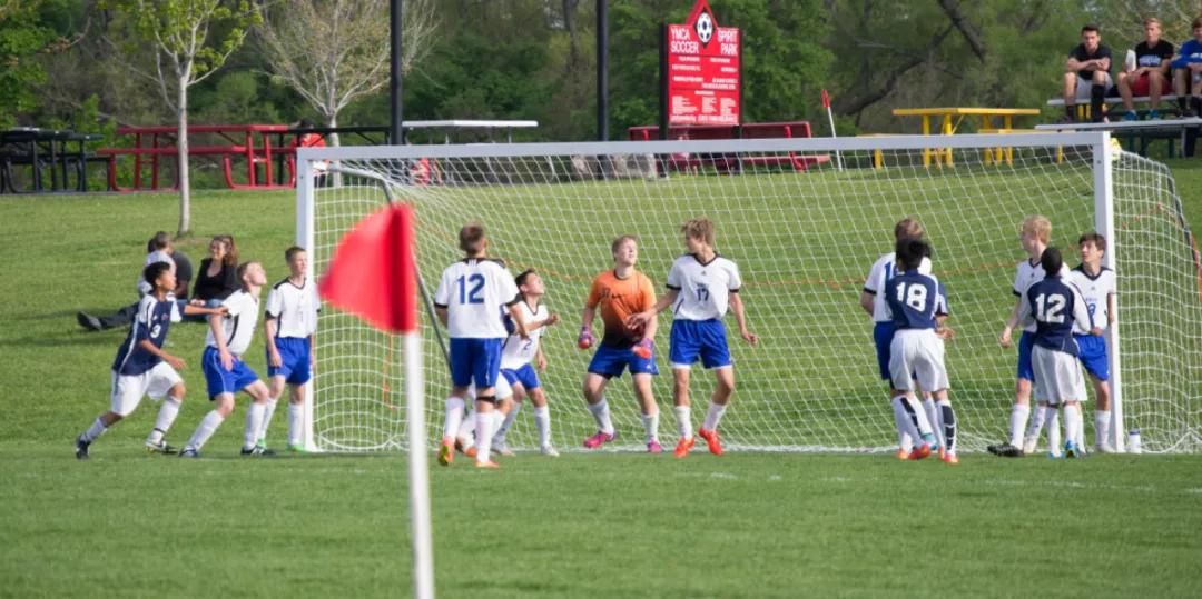 足球教练培养出优秀球员的8个关键点，建议收藏