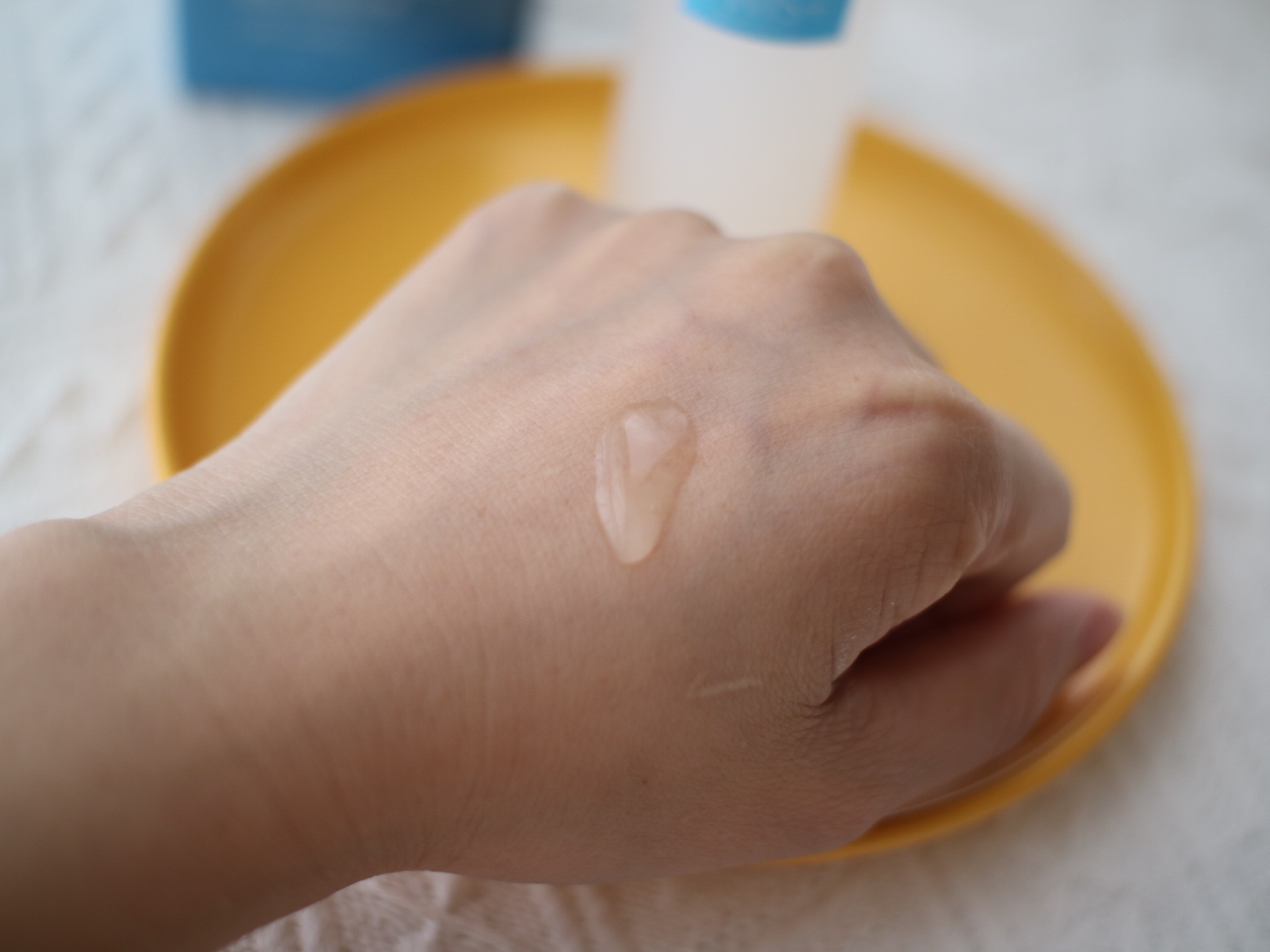 如何挑选一款适合自己的精华液,有效的精华液应该怎么挑选呢