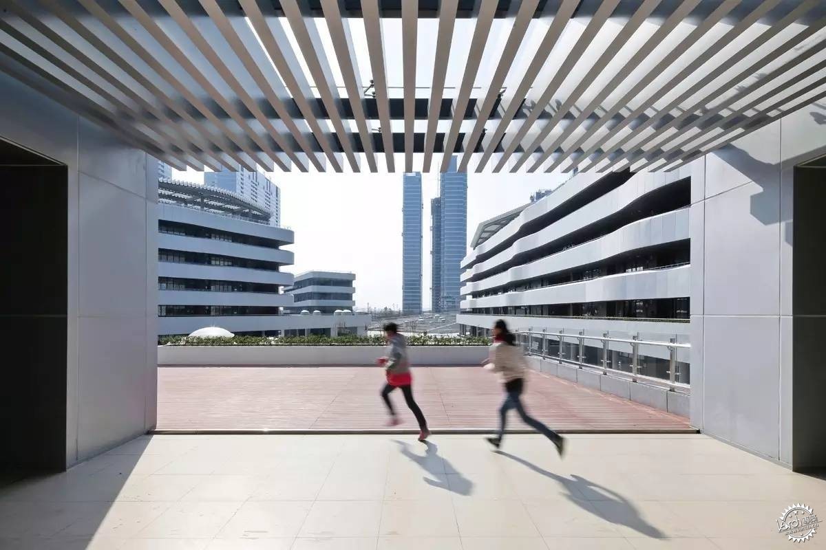 中国十大建筑最美大学,中国最美的十个学校环境