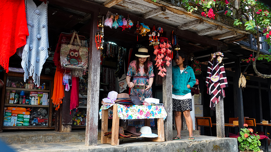 尼泊尔十堰,尼泊尔为什么这么穷