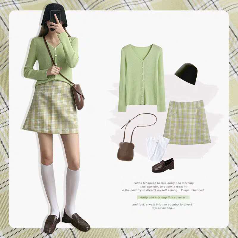 灰色格子西装怎样搭配不显老气,西装格子连衣裙怎么穿不显老气