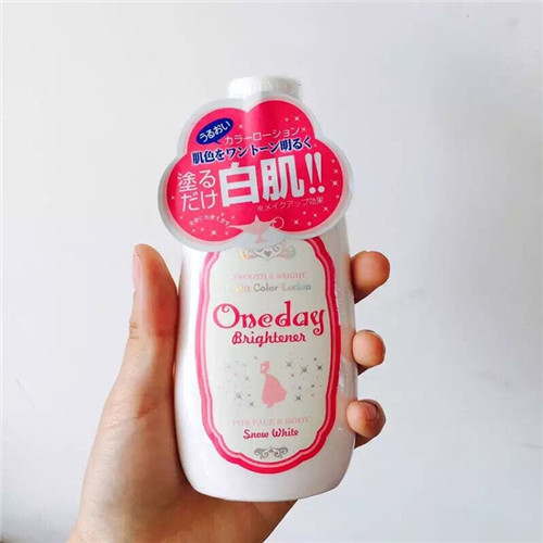 哪个牌子的身体乳好用些,什么牌子的身体乳实惠又好用