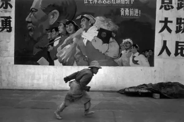 马克吕布是哪个国家的摄影师,中国摄影师马克吕布