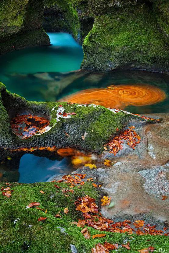 世界上十大最美的地方此生必去,一生必去的世界51个最美的地方