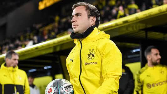 格策19岁世界杯冠军,格策恭喜梅西夺冠阿根廷巴西