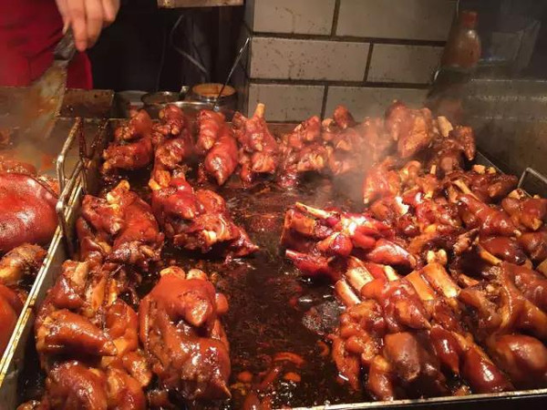 重庆九龙美食街吃货的天堂,国内十大美食街吃货的天堂