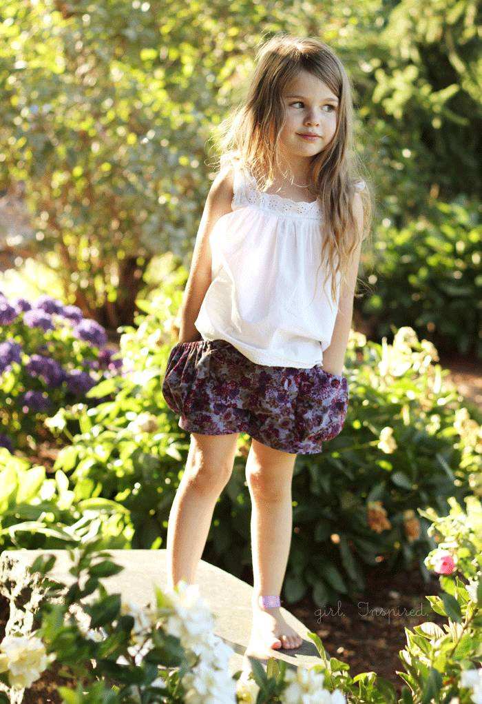 漫展掀女生裙子男生致歉,16岁女孩广东漫展