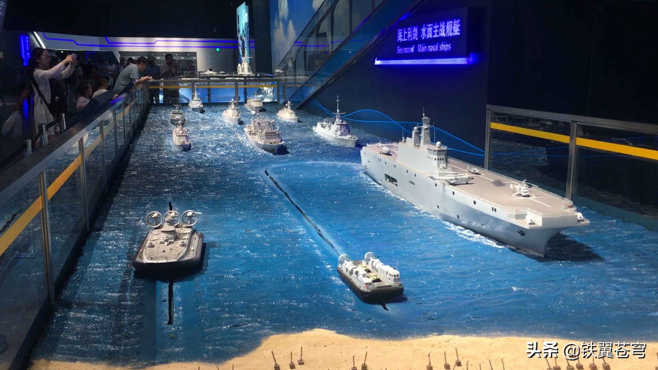 075两栖攻击舰和西北风级大小对比,075改进型两栖攻击舰最新消息