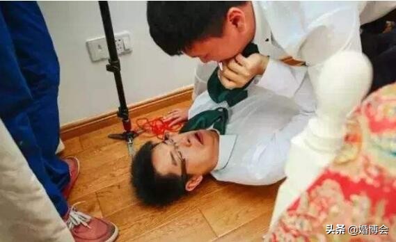 有创意的结婚堵门游戏推荐,十二个简单又有爱的结婚堵门游戏