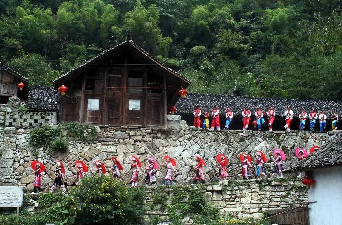 云南旅游特点小镇有哪些,比较有特点的云南小镇