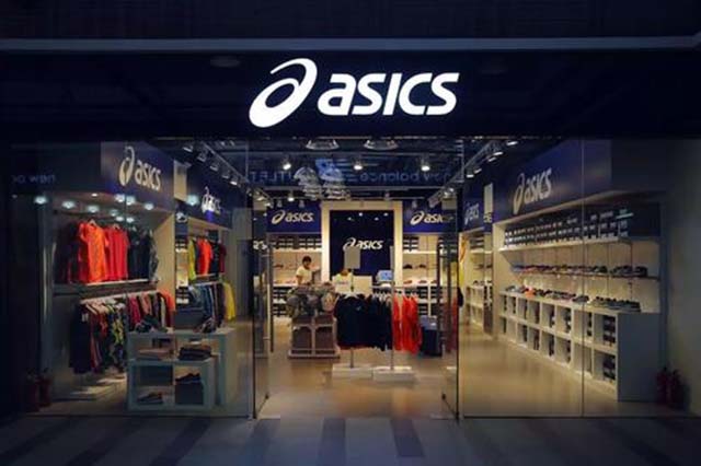 一年卖出10000双鞋,一年卖出600多万双鞋