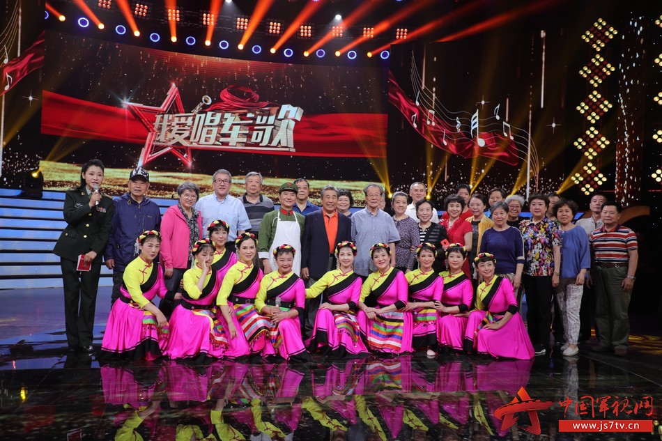 唱响军歌并讲述军歌背后的故事,讲述军歌背后的故事