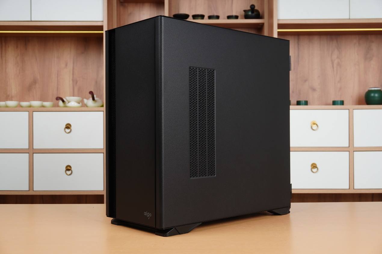 爱国者yogom2机箱,爱国者yogok100机箱风扇接哪里