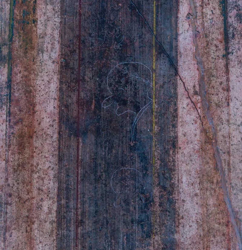 在寂寞的街头信手涂鸦|发呆一刻钟