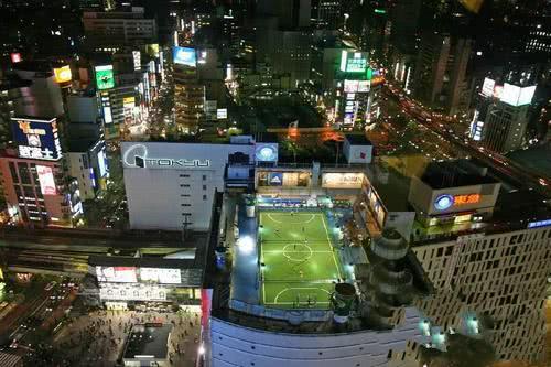 海拔最高的高尔夫球场,世界上十大特点球场