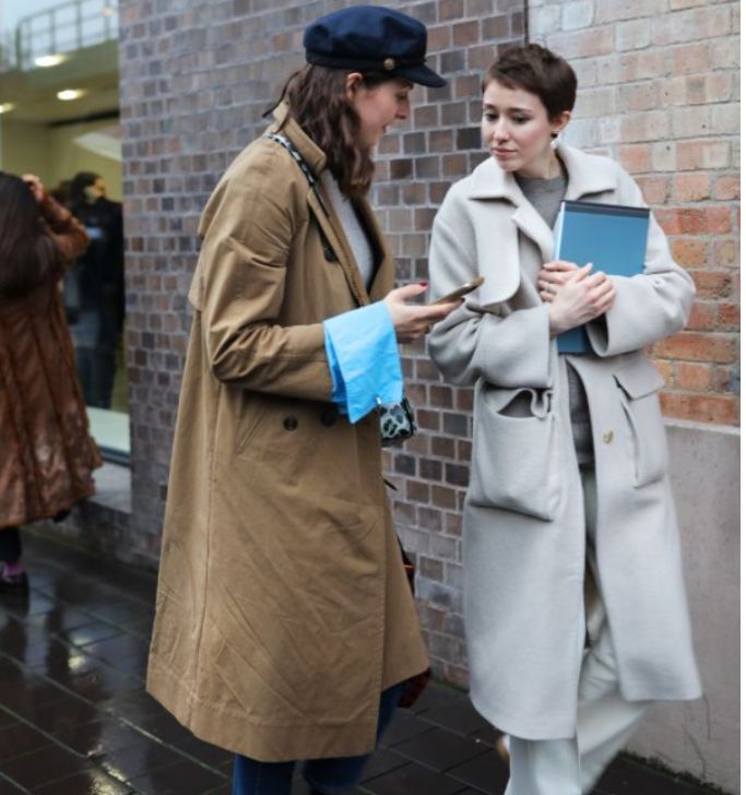 打架、裸奔在英国看场球赛，我的三观崩塌了：说好的绅士风度呢？