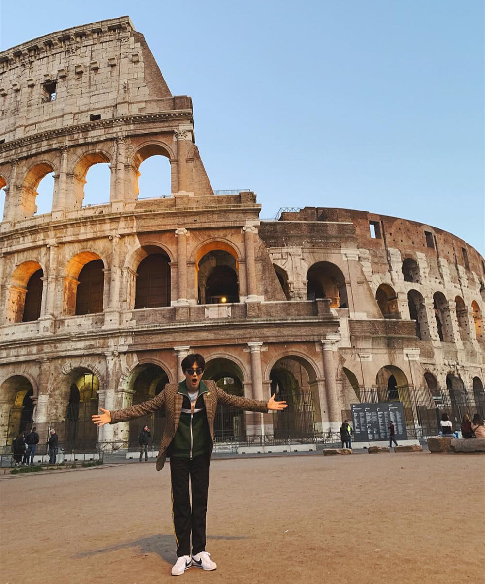 exo队长金俊勉家里条件,exo队长金俊勉loveshot