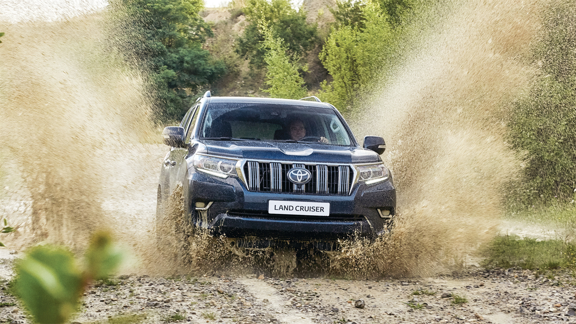 丰田普拉多2022价格,17年的丰田普拉多价位