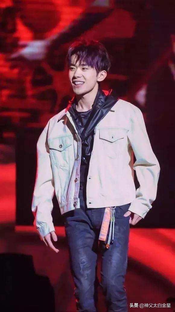 超帅易烊千玺,易烊千玺超帅高清视频