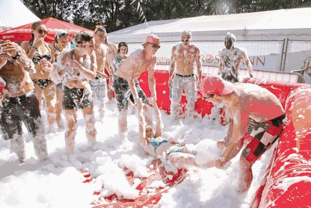 海南清水湾活动,陵水清水湾海滩活动