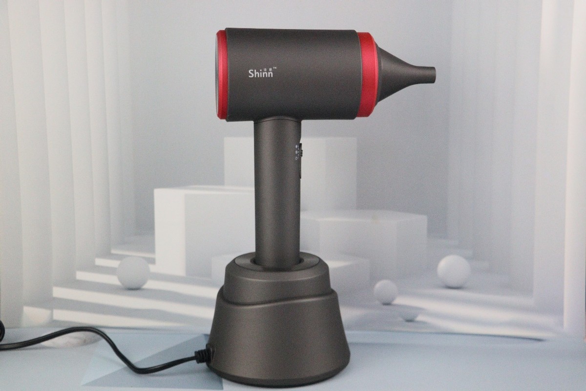 一个支持88W闪充的诗恩吹风机是要闹哪样？