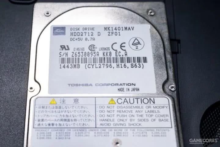 一百多块买个26年前的笔记本，我改了改，还能上网