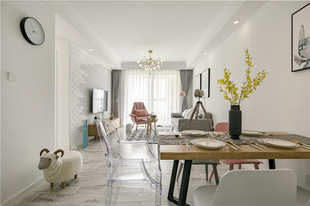 吊顶怎样设计又好看又简单,吊顶怎么设计好看又不占空间