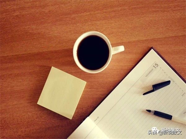 掌握这几个写作技巧,掌握散文主题