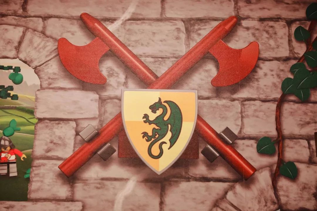 整个房间全拼上乐高是什么感受,现实中的乐高世界