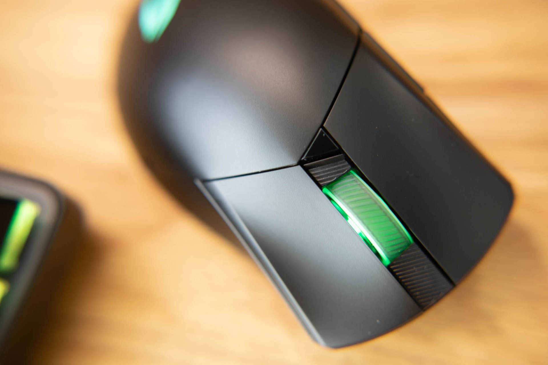 rog战刃3有线版鼠标测评,rog战刃3对比天选鼠标