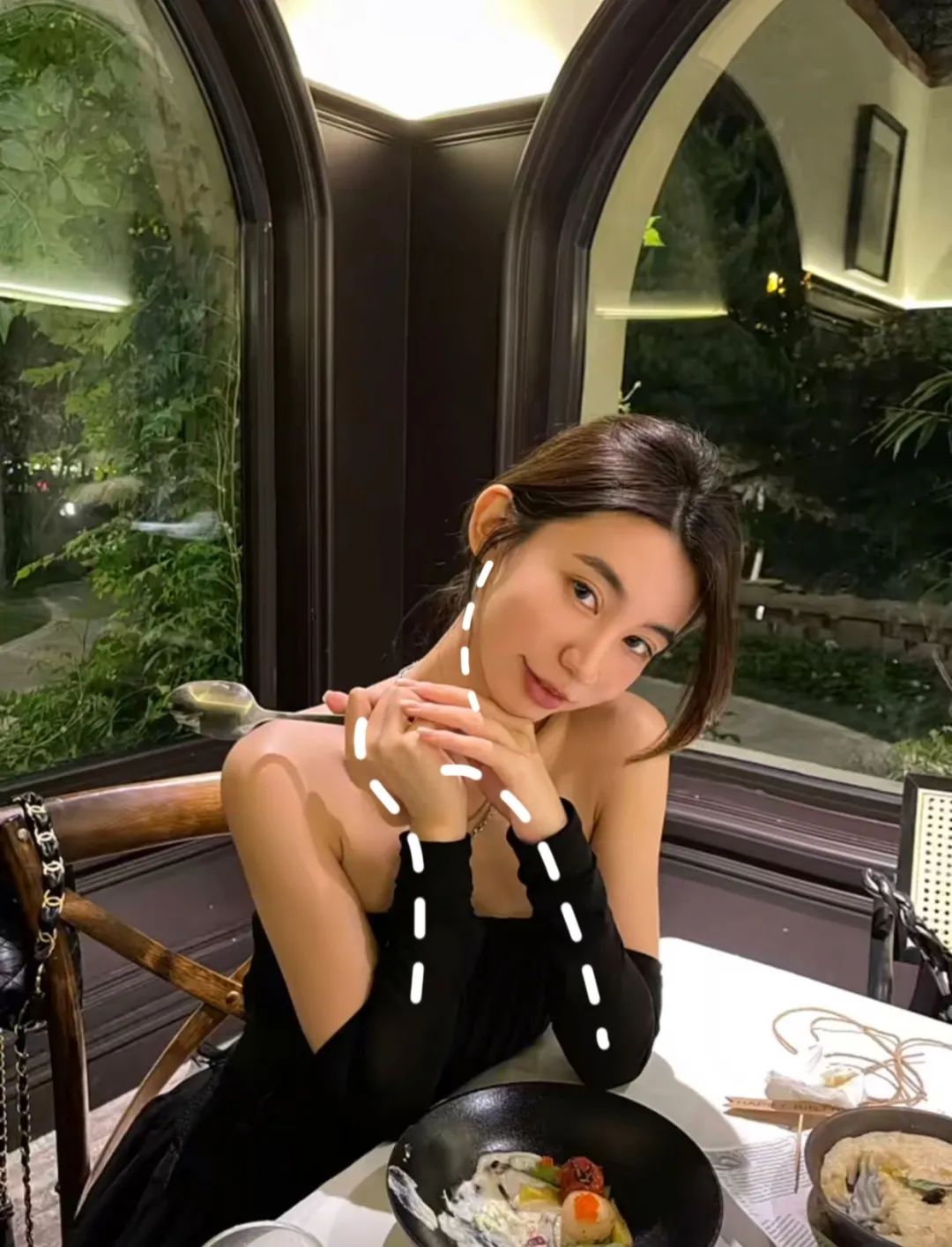 女生都是用美颜相机拍照吗,女生用美颜拍照好看吗