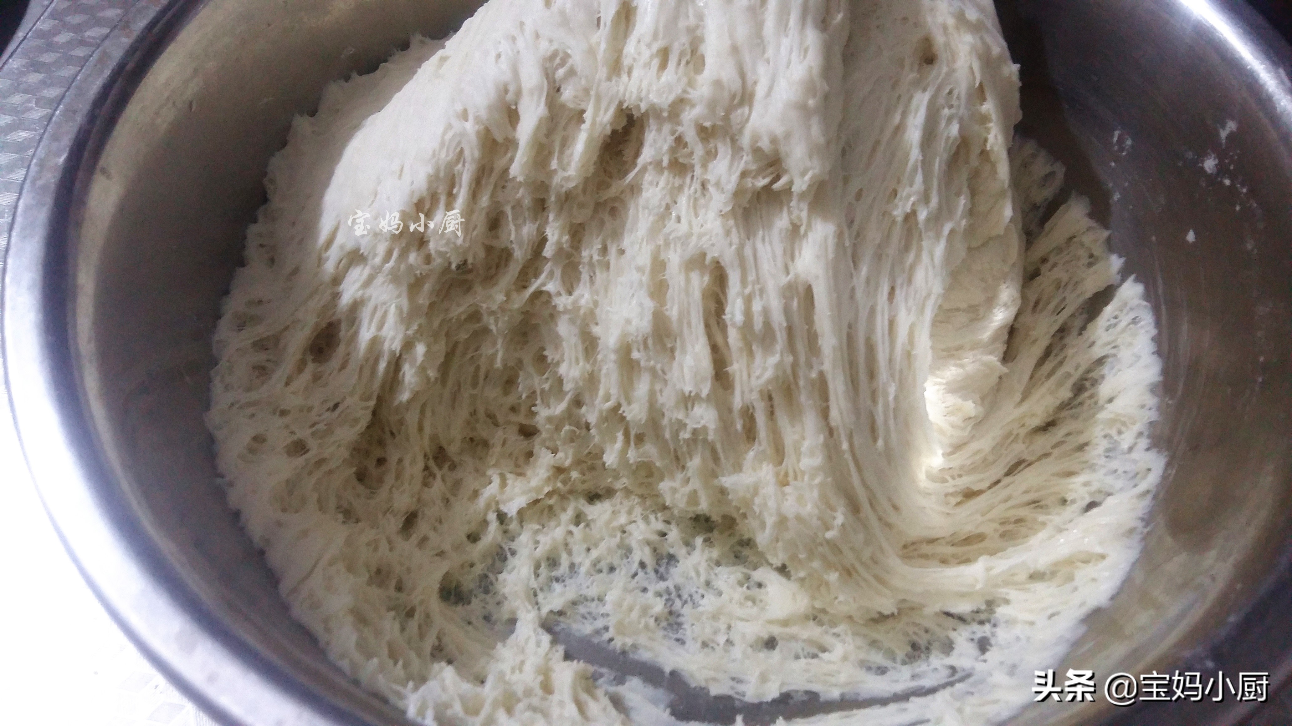 包子好吃要怎么做,包子怎样做才能既宣软又好吃