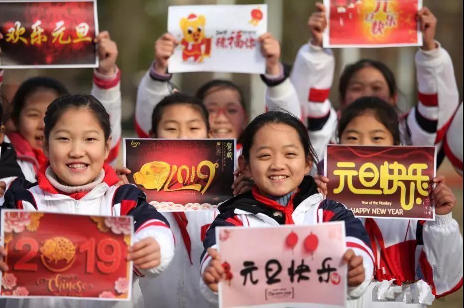 「郑州晚报」社长评论：我们的豪情和梦想在奔跑路上激荡