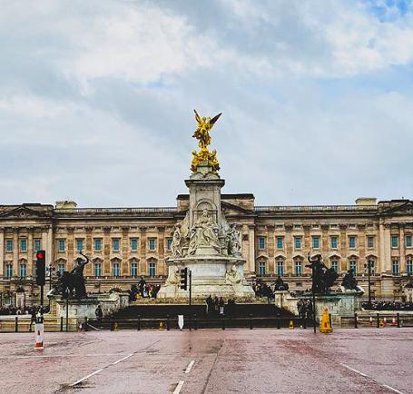 哪个国家的宫殿最好看,世界上哪个国家的宫殿最好