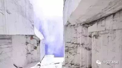 鱼肚白大理石贵不贵,鱼肚白的大理石贵吗