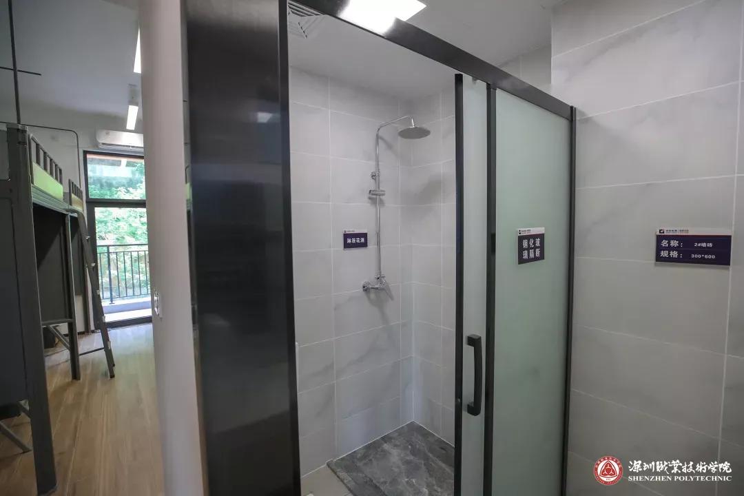 深职宿舍真实现状,深职吊打985