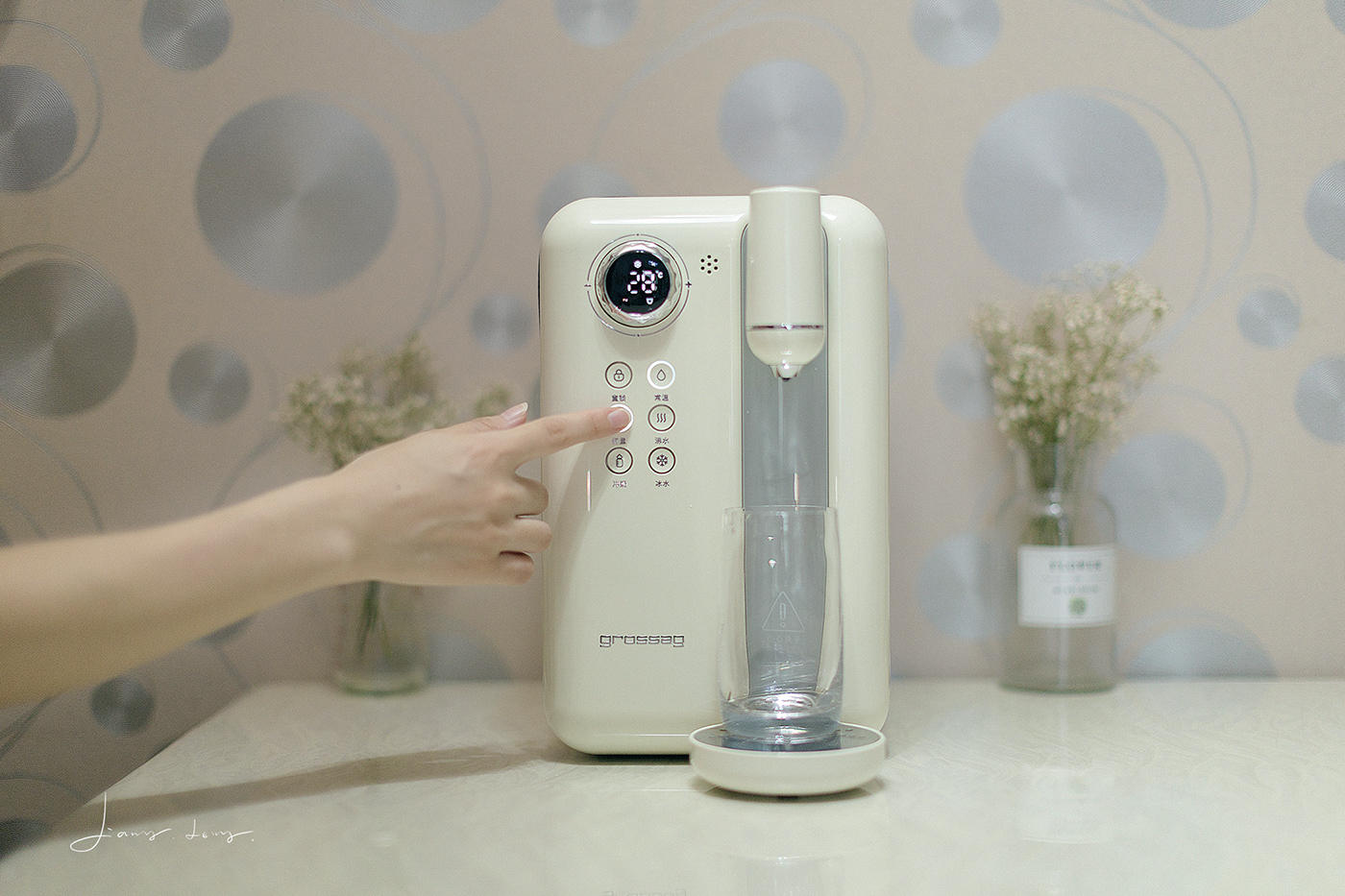 即冷即热饮水机,即烧即热饮水机哪个好