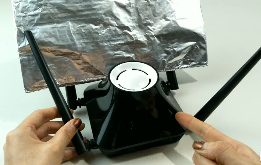 家里网速就200用什么路由器,家里网速慢加个路由器就能好吗