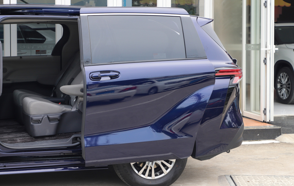 丰田赛那即将上市,全新丰田赛那预计年内上市