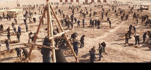 横跨57年，这2部电影3个山东男人，凭什么惹哭了3代中国人？