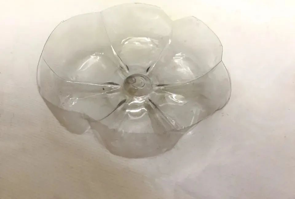 变废为宝简单又漂亮塑料瓶图文,100个废弃塑料瓶变废为宝的方法